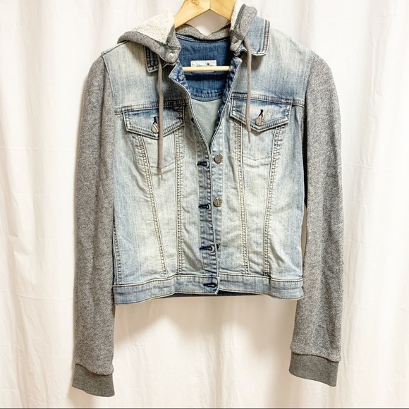 Bootlegger Jackets & Blazers - Bootlegger Denim Jacket Sweater Hoodie Small
